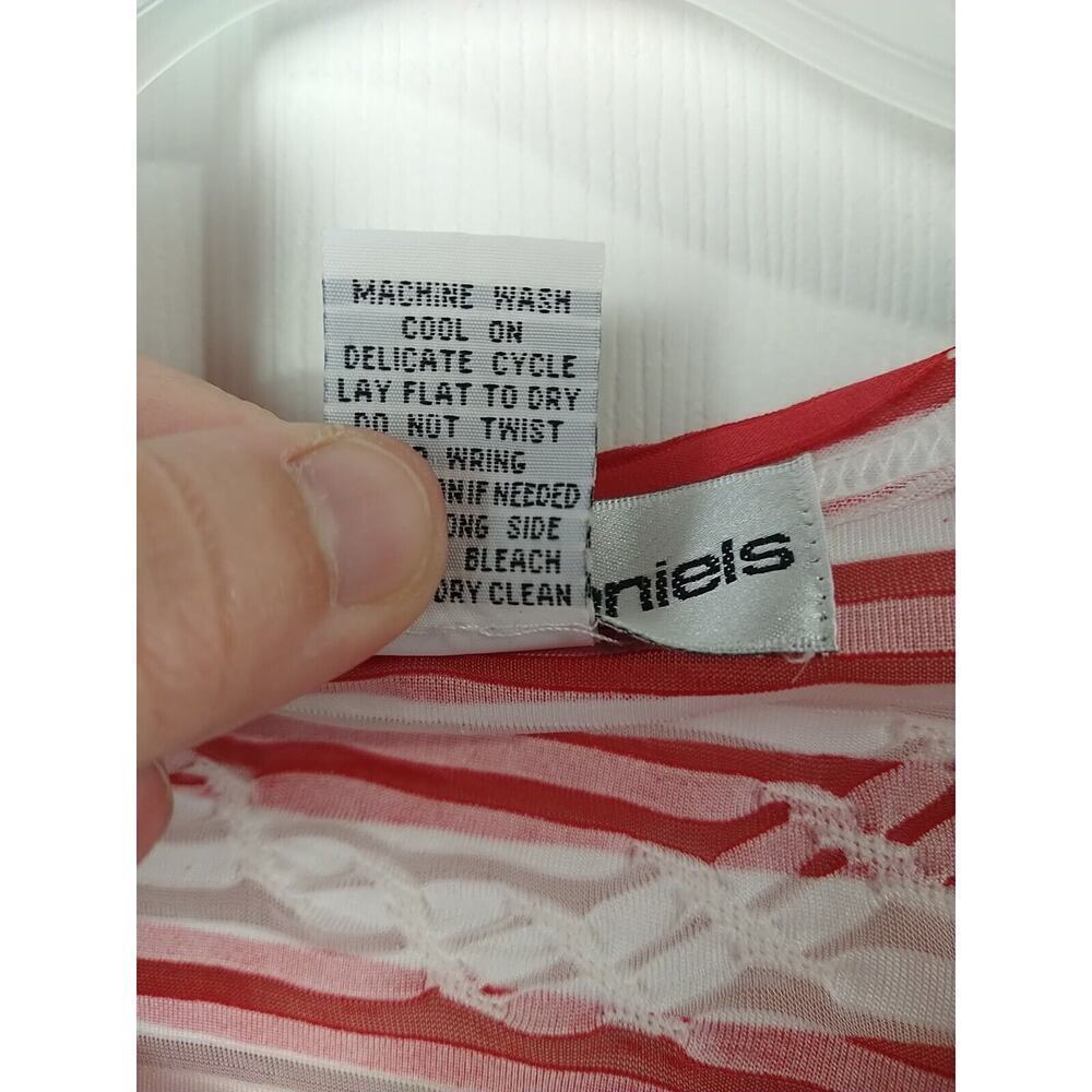 Cathy Daniels Semi Sheer Lines Red White 3/4 Sleeve Blouse. Size M - Picture 6 of 11